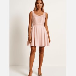 AMANDA Kort rosa kjole med blondeoverdel � elegant feststil fra Jollyyoung.dk