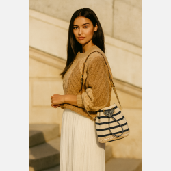 DENISE Hvid plisseret nederdel � Klassisk og feminin stil fra Jollyyoung.dk