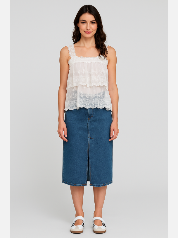 ELENA Hvid top med broderier � Romantisk sommerstil fra Jollyyoung.dk