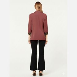 TORA 2 klassisk brun blazer � elegant snit med leoparddetaljer