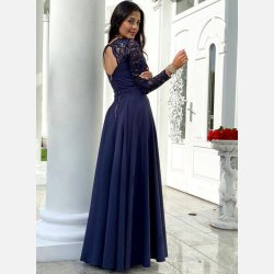 GLAMUR 2 Lang kjole i navybl� � elegant maxi kjole med blondeoverdel og slids