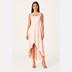 NELKA Rosa kjole med blonder � feminin elegance fra Jollyyoung.dk