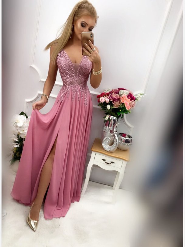 QUEEN Maxi kjole med perler og broderier i lyng farve