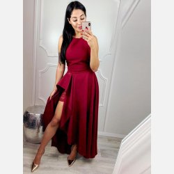 SONIA Lang kjole i bordeaux farve � elegant asymmetrisk festkjole med slids