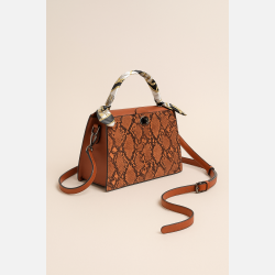 SANDRA Brun h�ndtaske i imiteret slangeskind med t�rkl�dehank