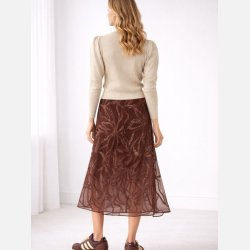  Siba eksklusiv striktr�je med guldtr�d og feminin pasform